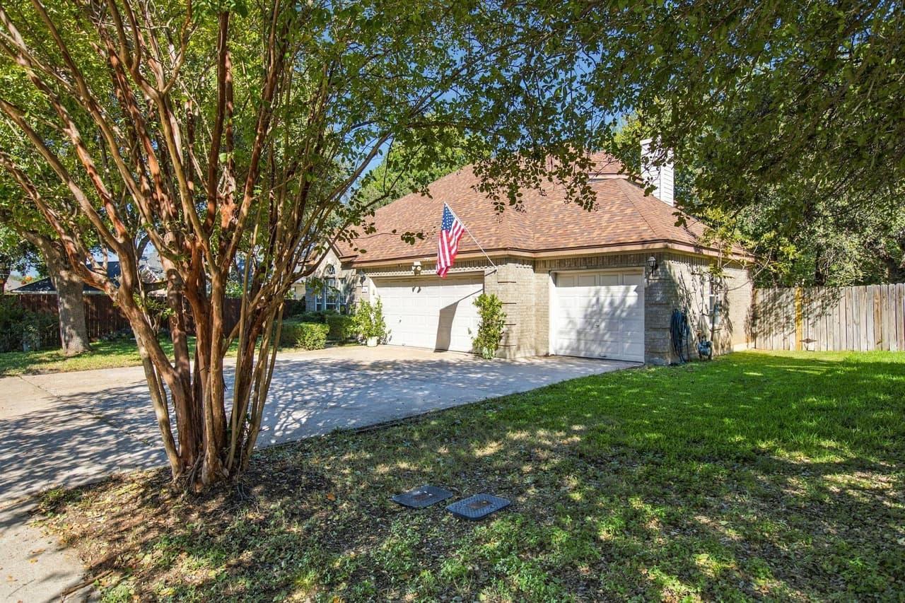1714  Sequoia Dr photo 2