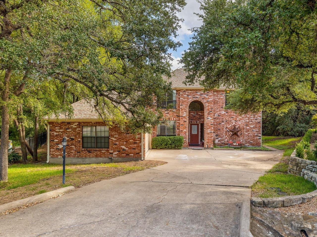118  Deerfield Cv
