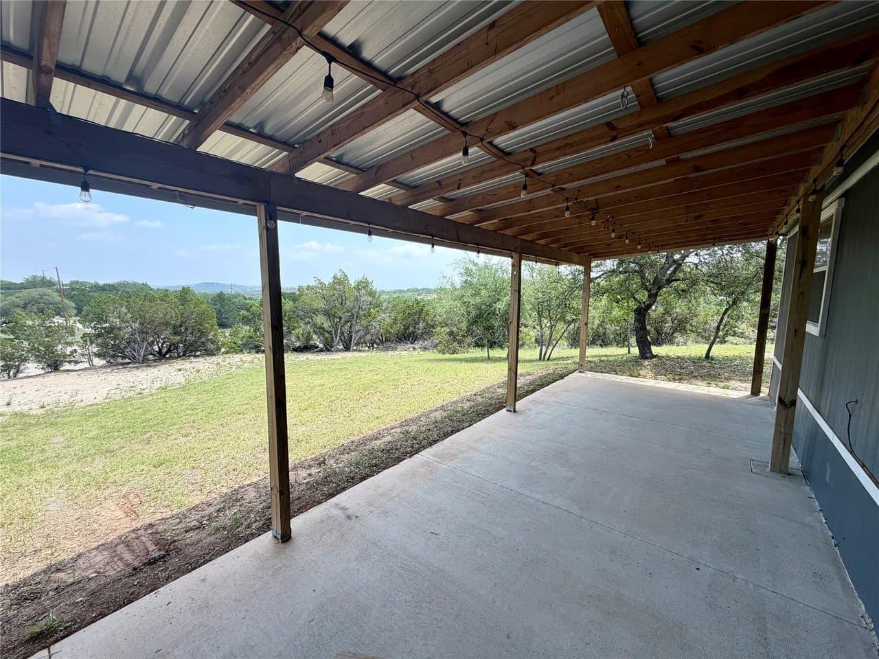 19511  Blanco Dr photo 4