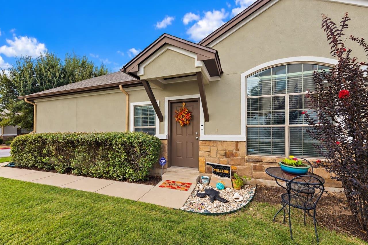 1900  Little Elm Trl  #113