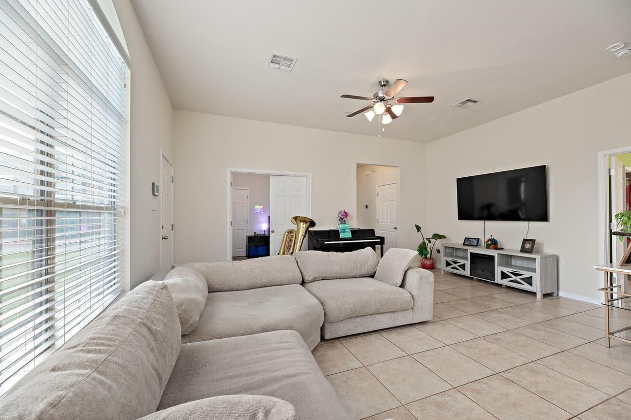 1900  Little Elm Trl  #113 photo 5