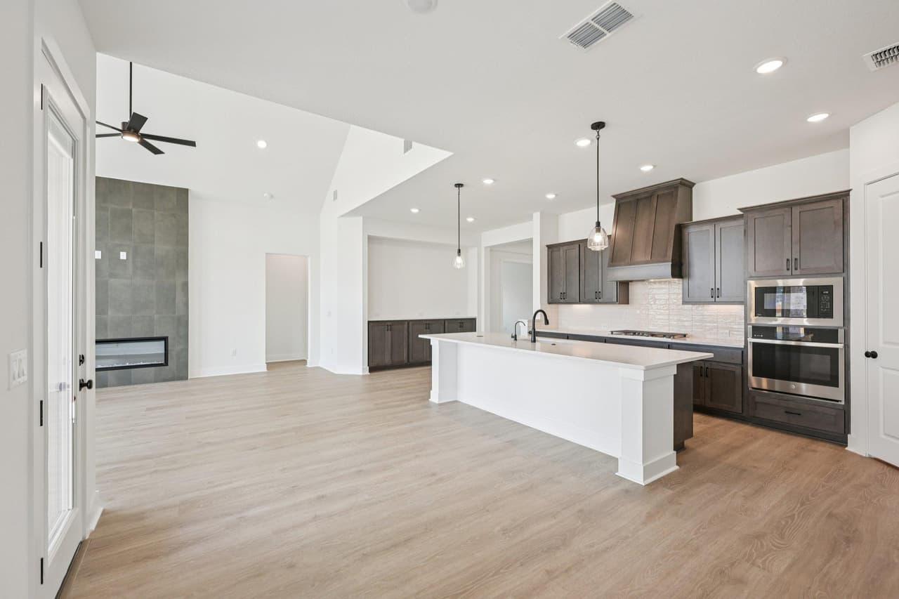 194  Kapok St