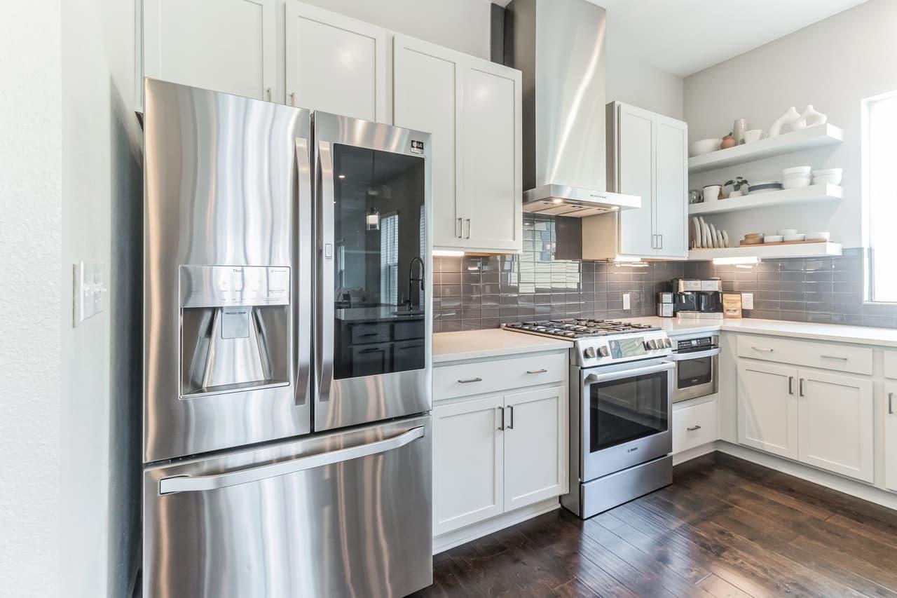 4325  Jackson Ave  #2204 photo 2
