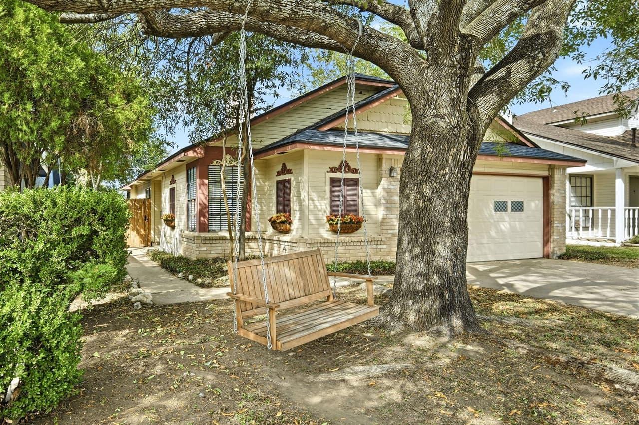 14421  Robert I Walker Blvd photo 5