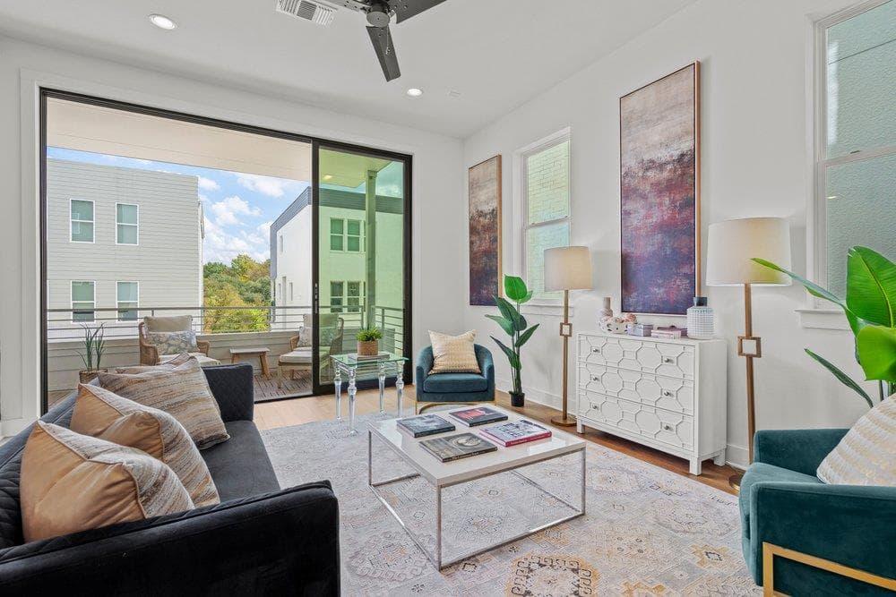 4903  Meller Gdns photo 4