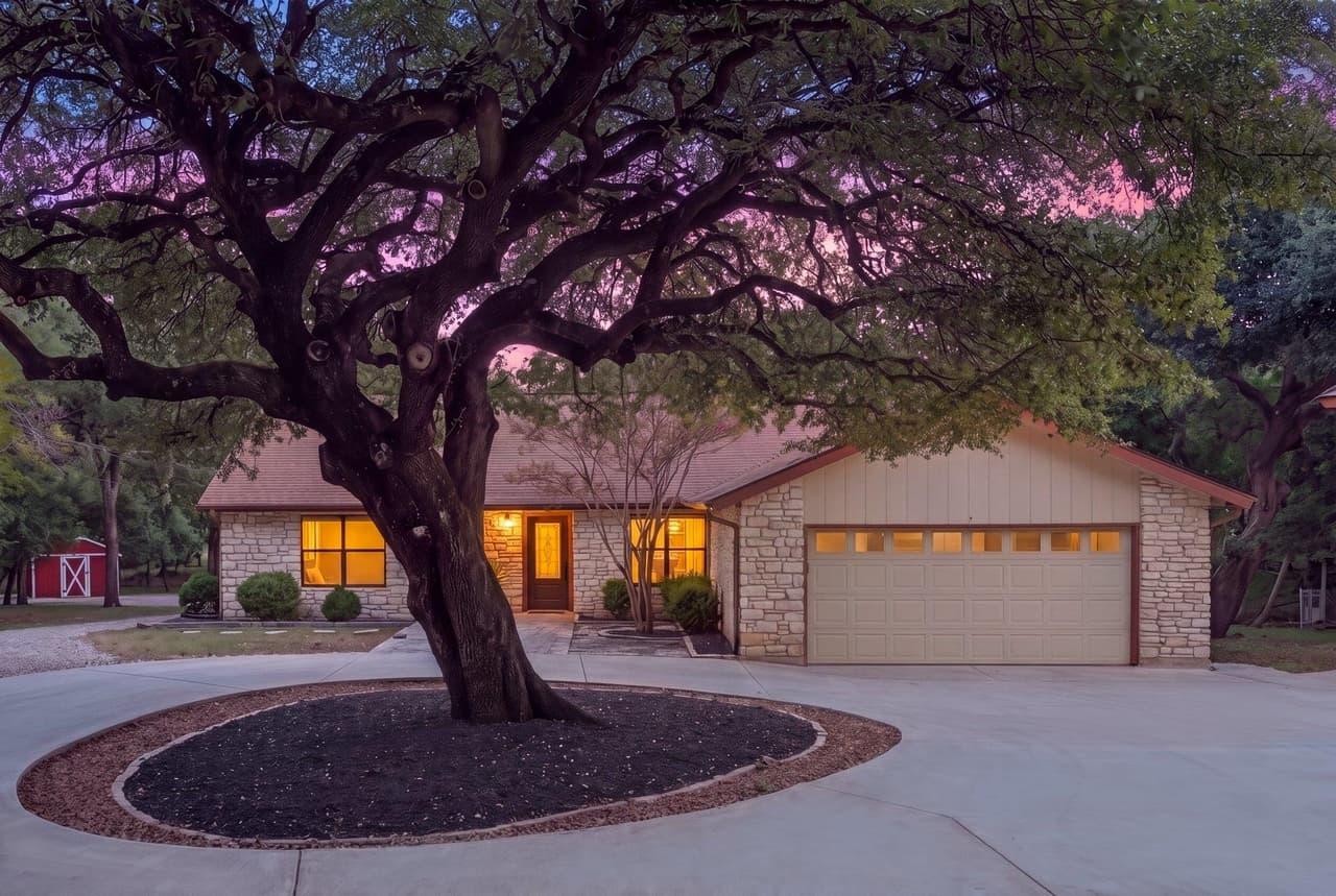 4300  Las Plumas Ct