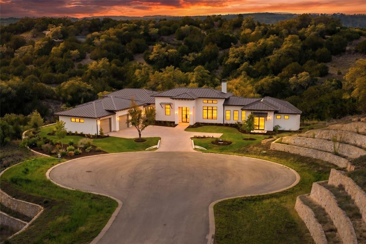 5701  HORIZON VISTA Way