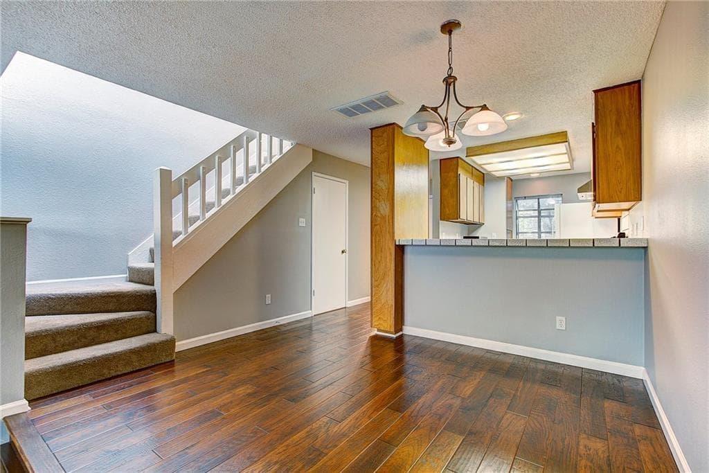 7122  Wood Hollow Dr  #14 photo 2