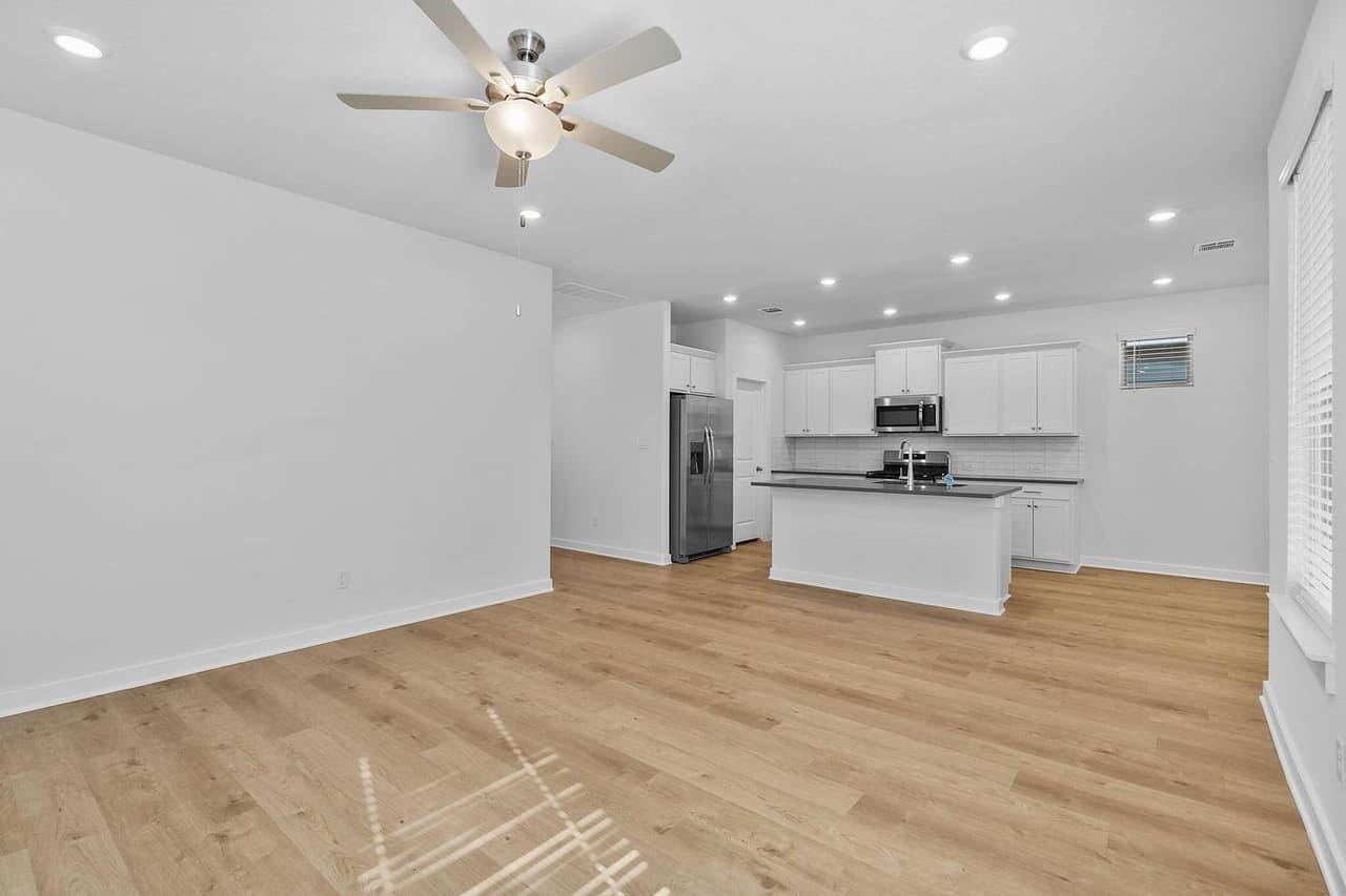 191  Weaver Ln photo 5