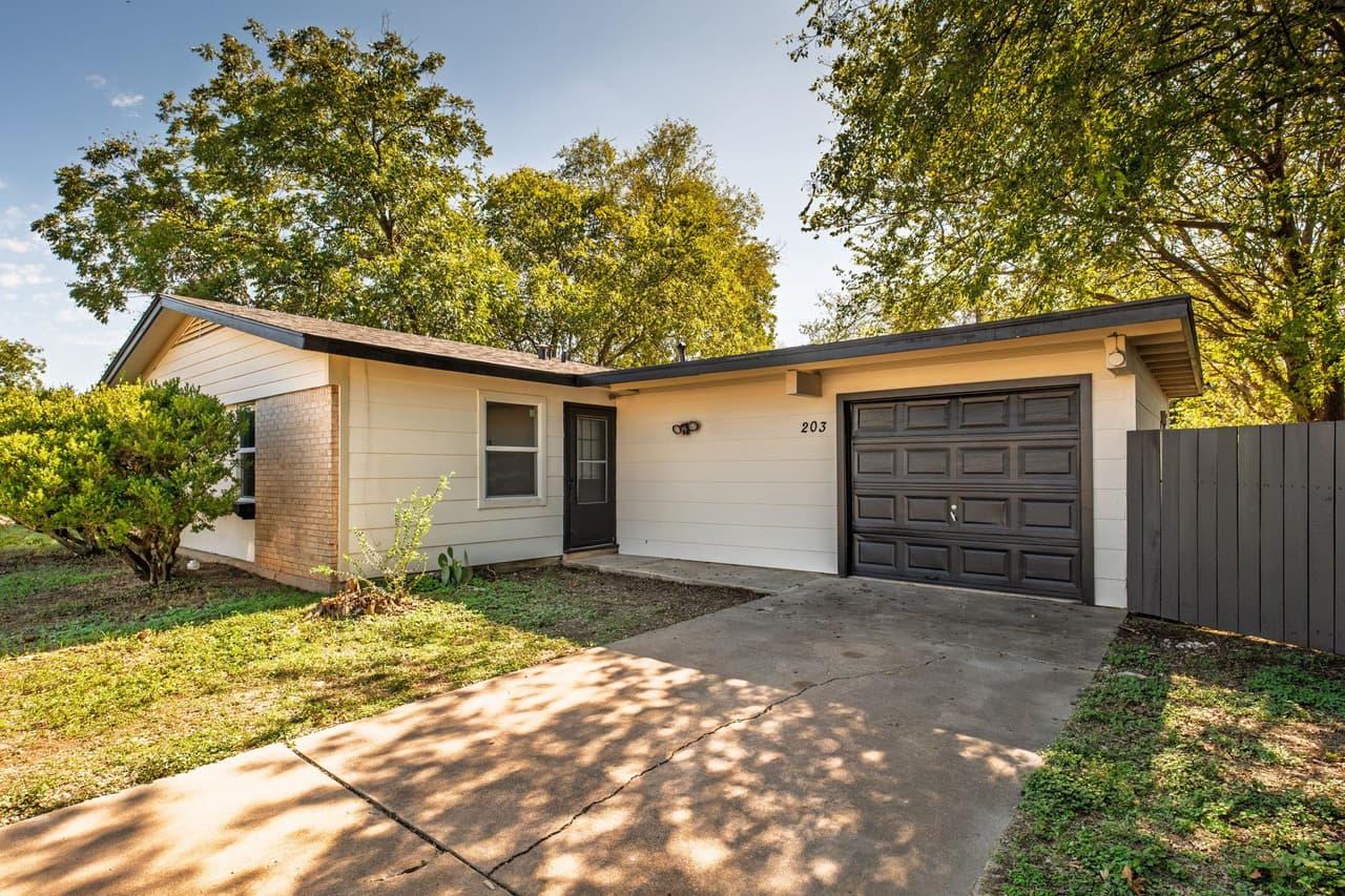 203  Cooper Dr