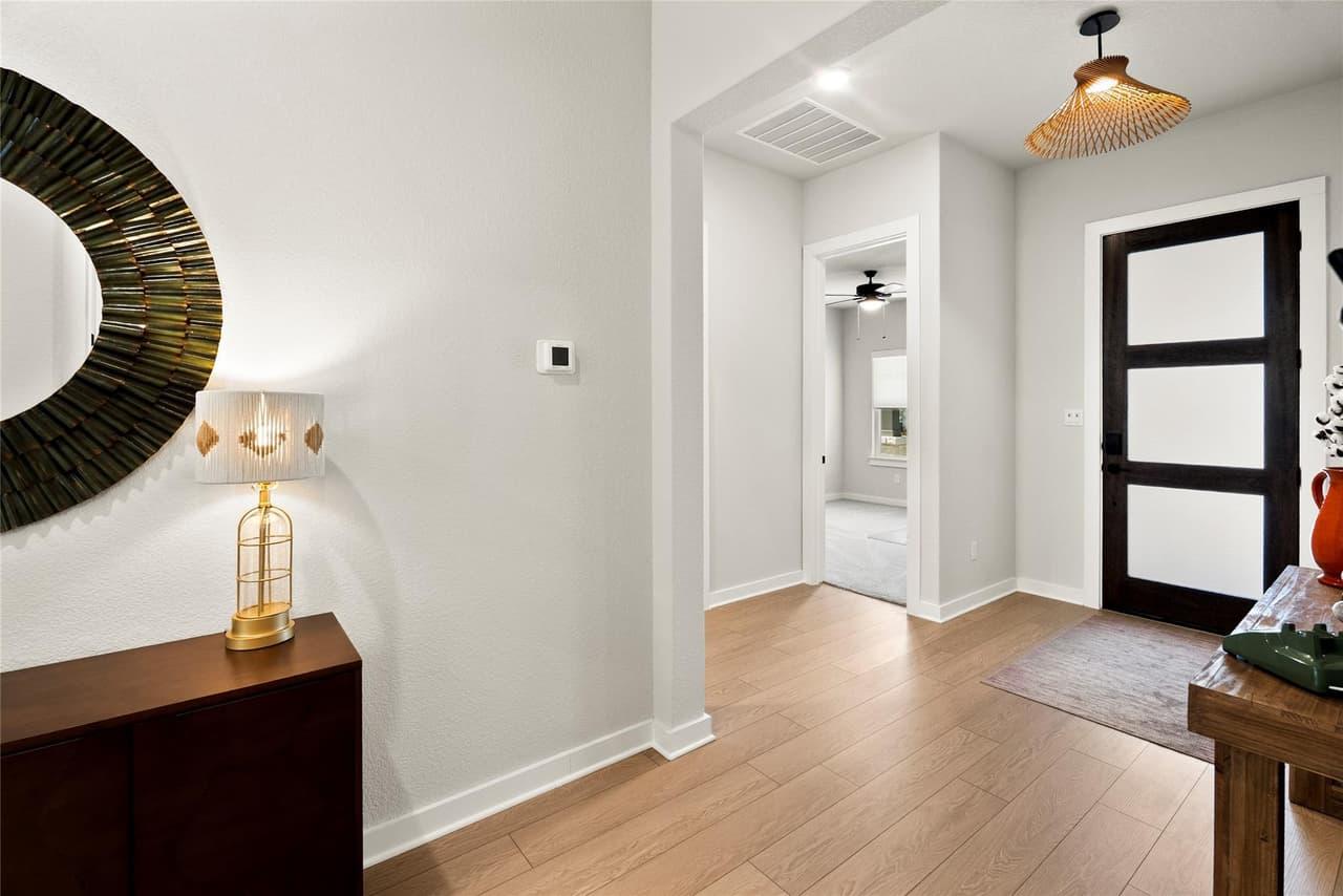 421  Comfort Maple Ln photo 5