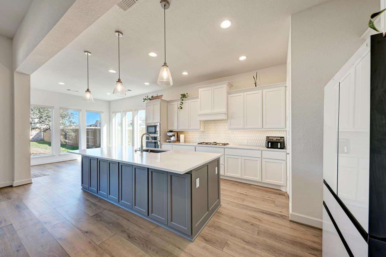 1536  Caylea Bluff Ln