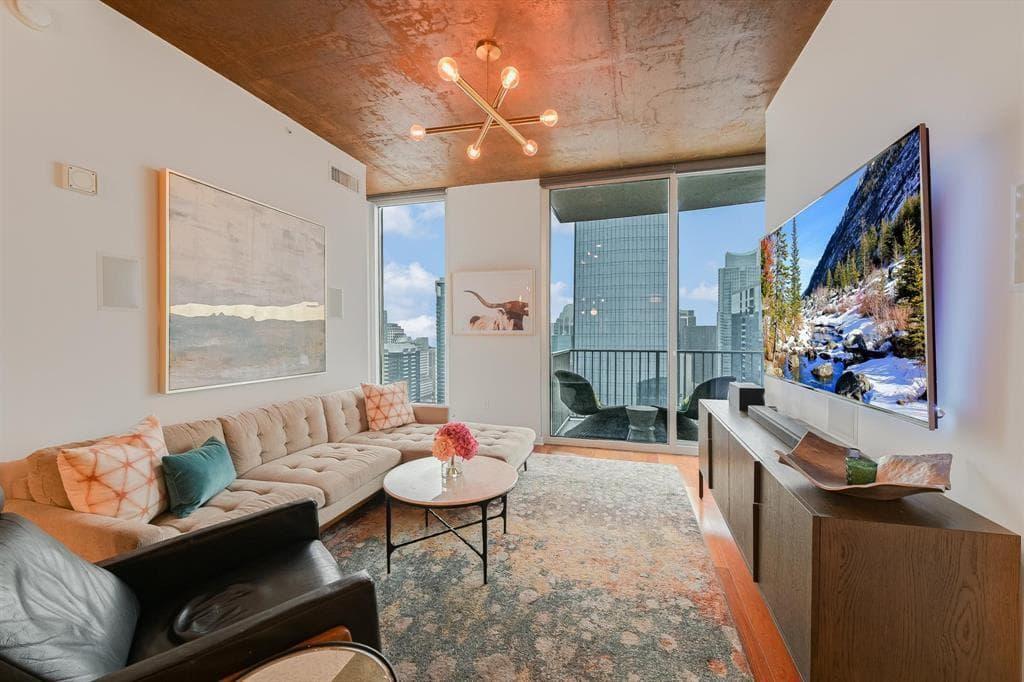 360  Nueces St  #3609 photo 4