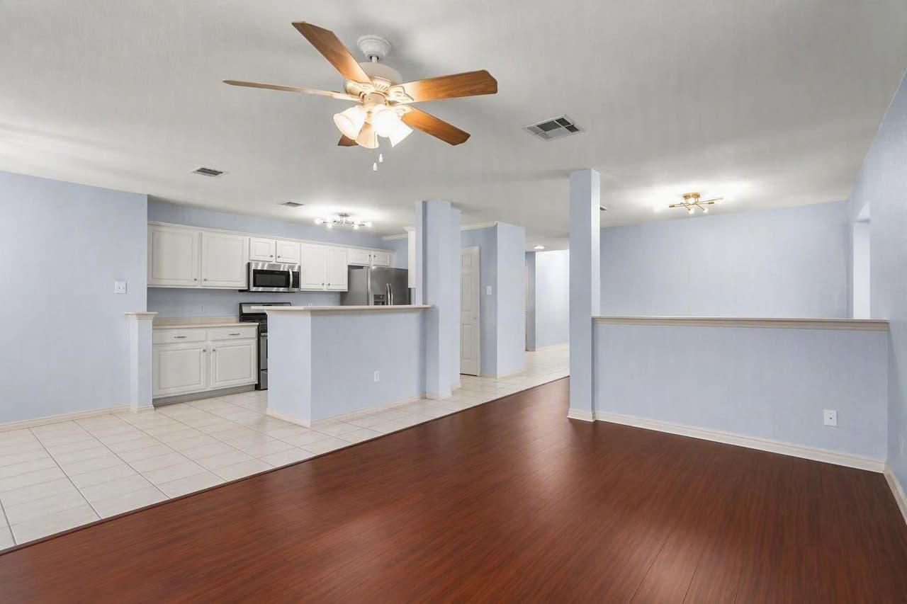 1512  Dillon Lake Bnd photo 5