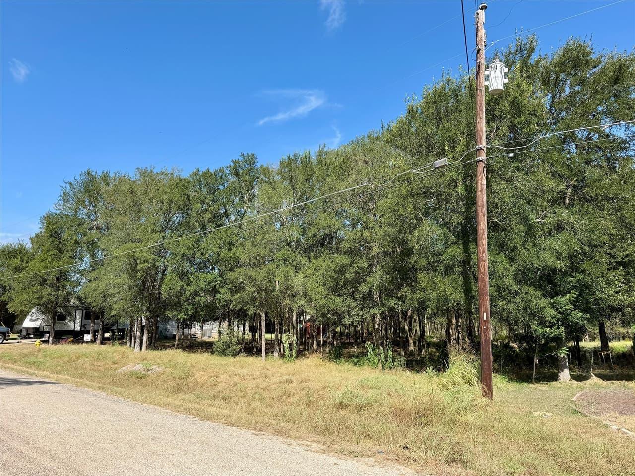 208  Waipahoehoe Dr photo 3