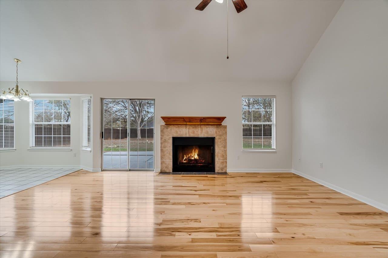 134  Laumaia Ln photo 3