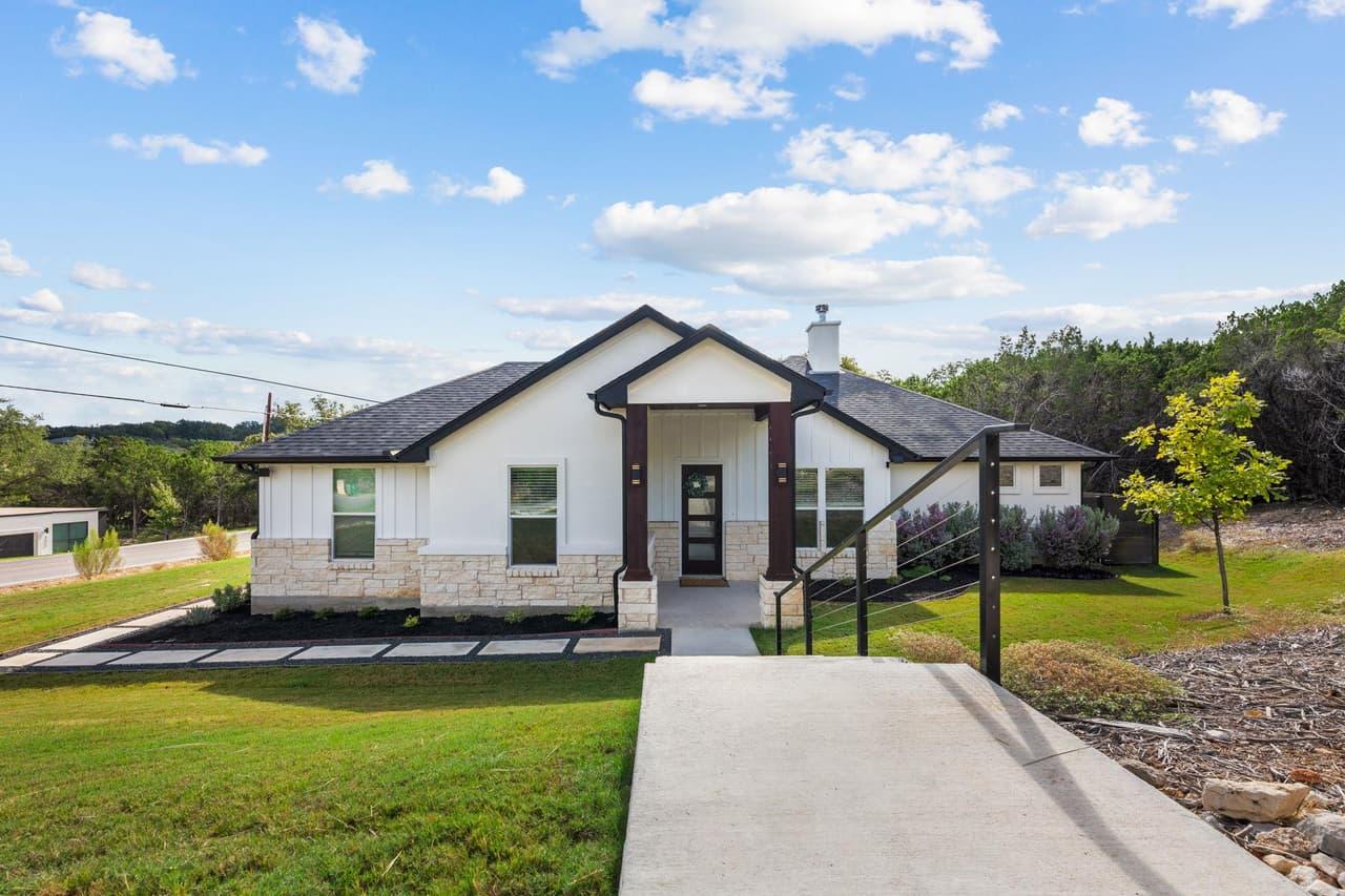 20901  Oak Dale Dr