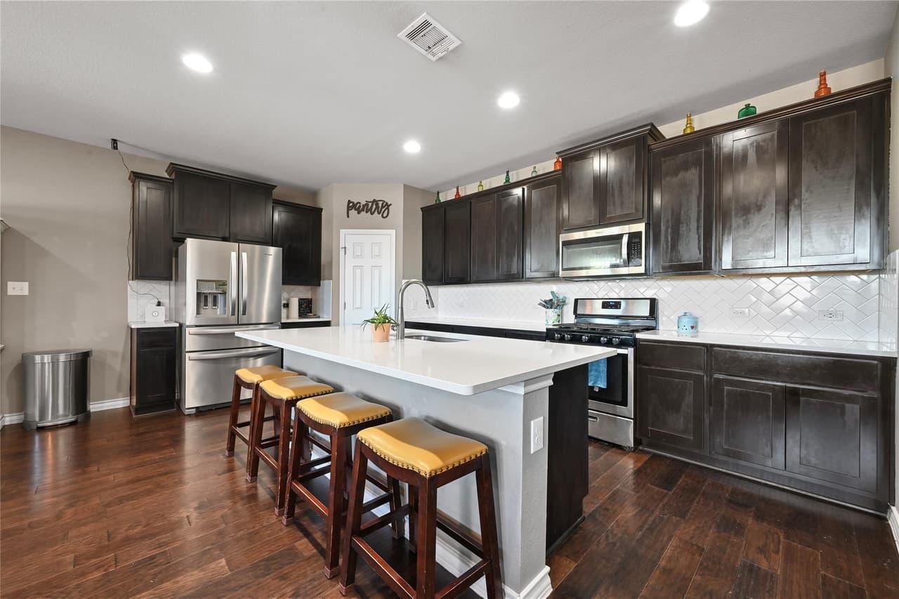 160  Thornless Cir