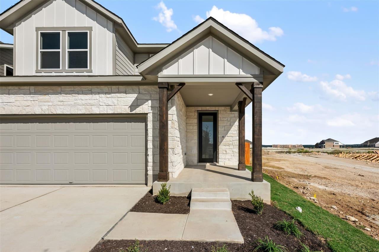 200  Clover Bnd photo 3