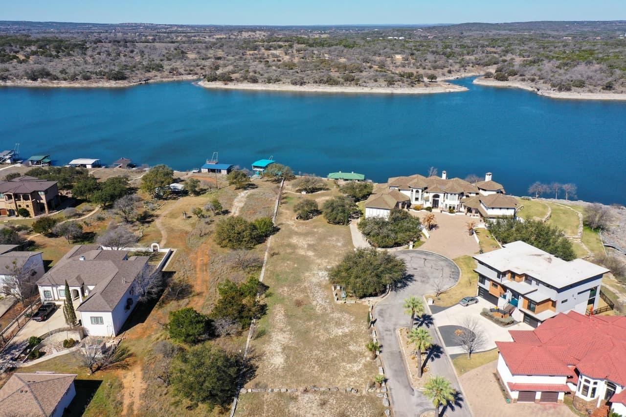 Lot 2  Beacon Point Cv