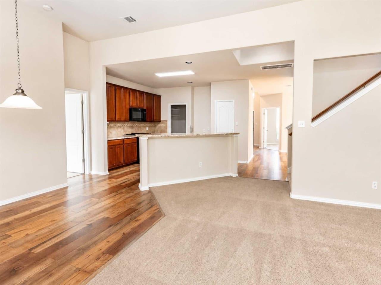 2070  Intrepid Dr photo 4