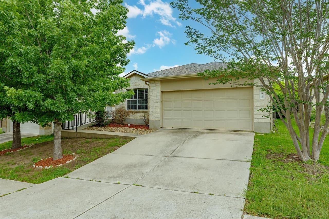 8912  China Rose Dr