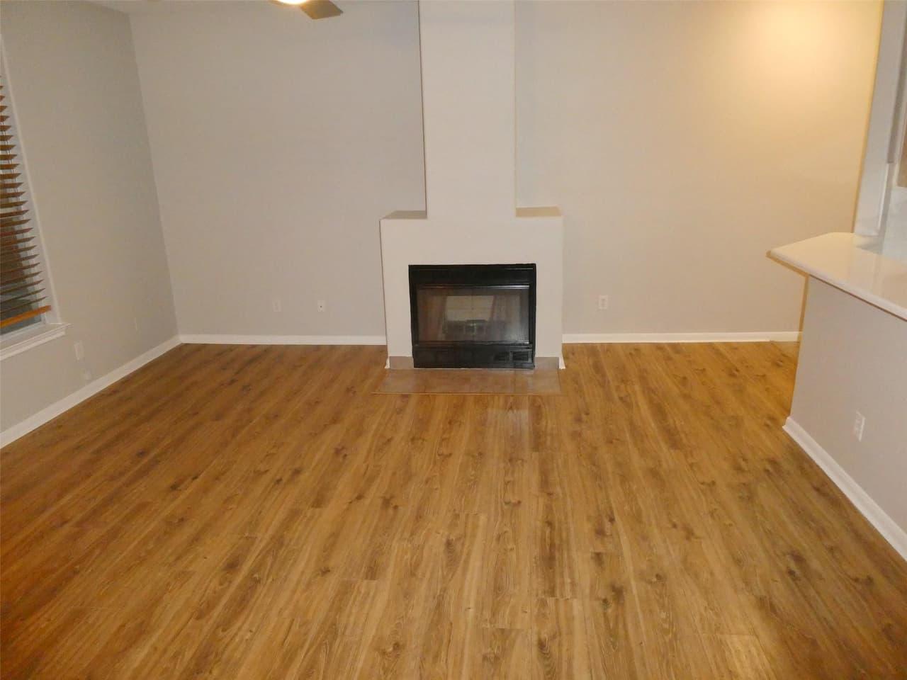 2100  PIPERS FIELD Dr  #20 photo 5