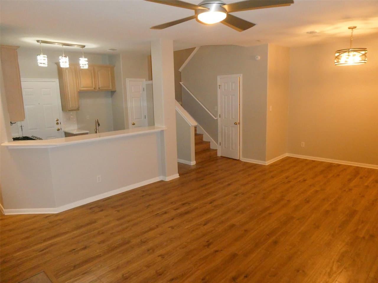 2100  PIPERS FIELD Dr  #20 photo 6