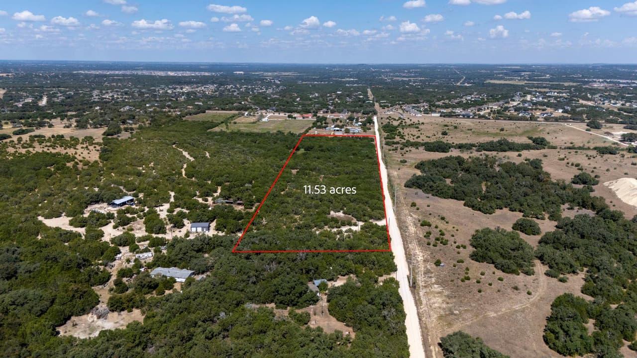Acres 11.5347  Private Road 907 None photo 2
