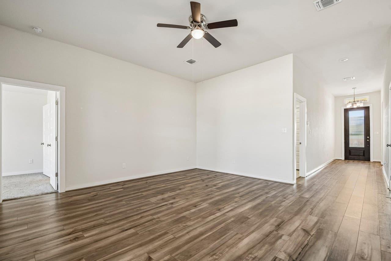116  Joseph Hawkins Ln photo 5