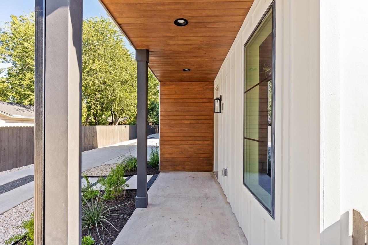 1004  Romeria Dr  #1 photo 5