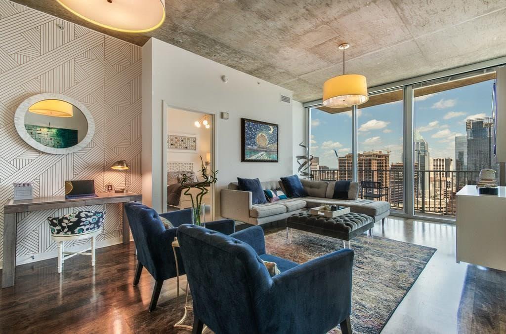 360  Nueces St  #2305 photo 3