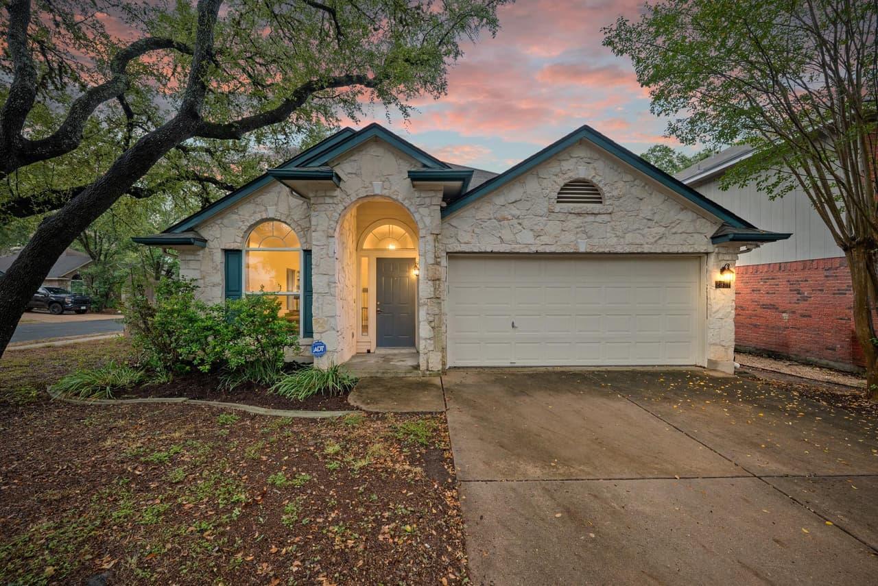 2931  Cohoba Dr