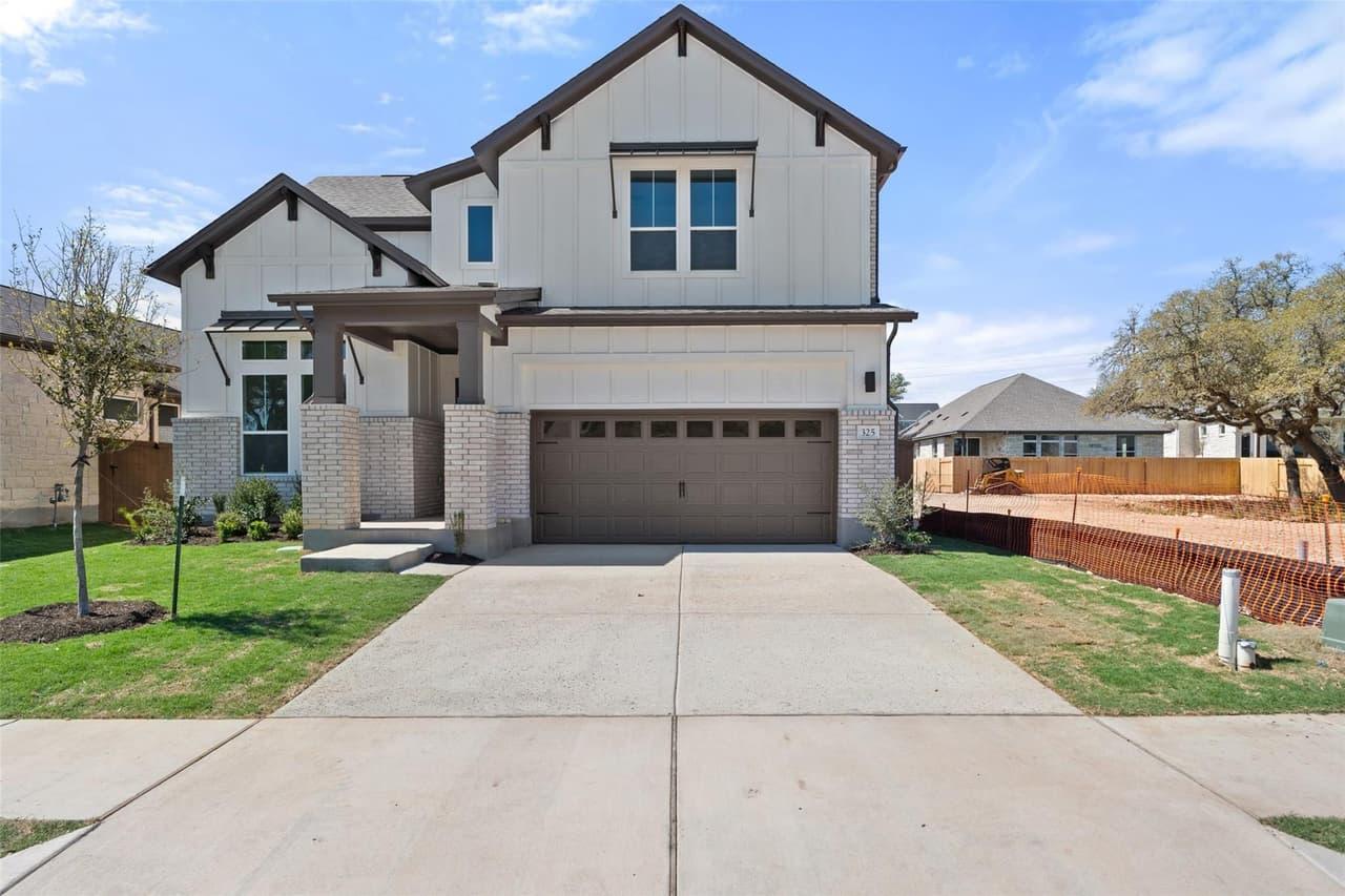 325  San Saba Dr