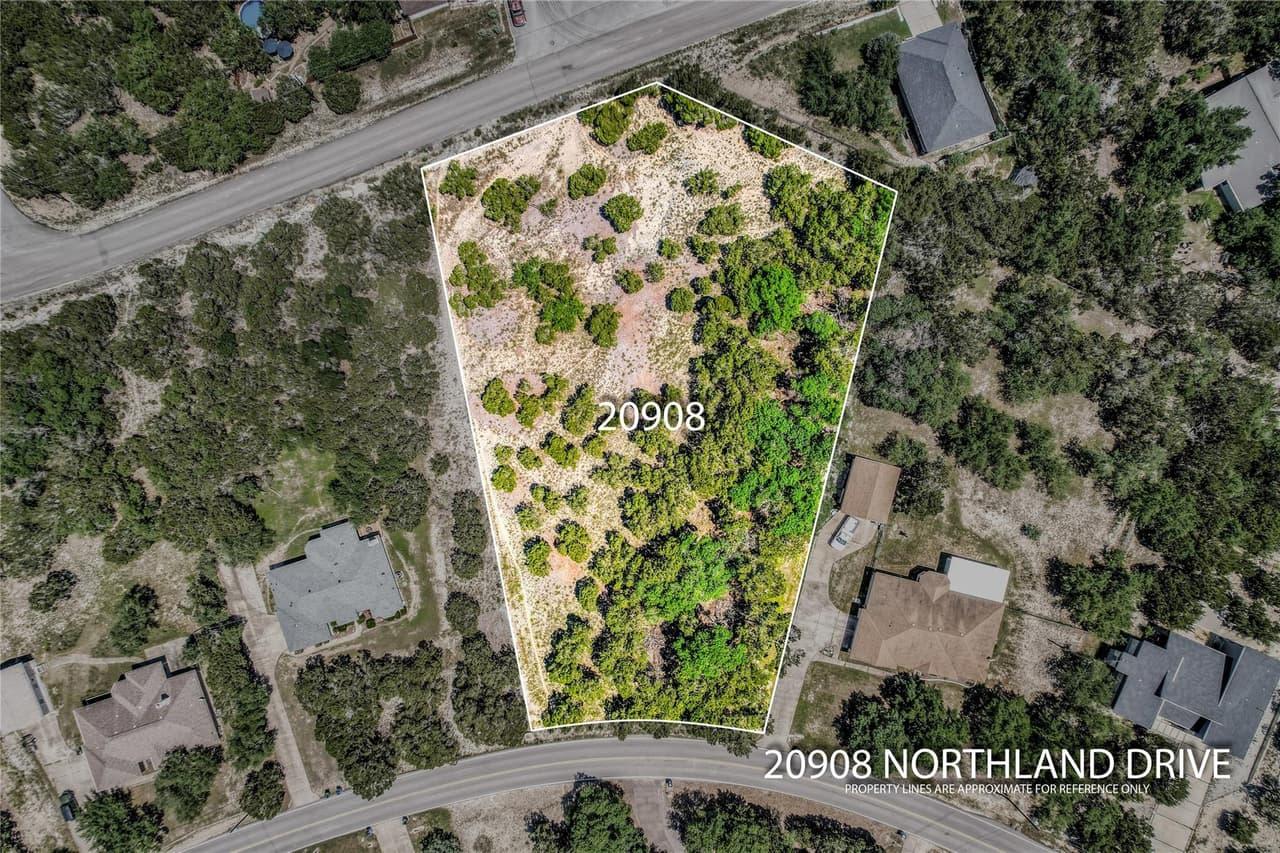 20908  Northland Dr photo 3