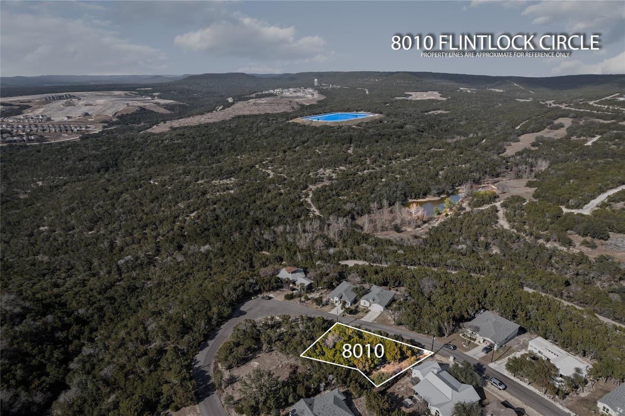 8010  Flintlock Cir photo 2