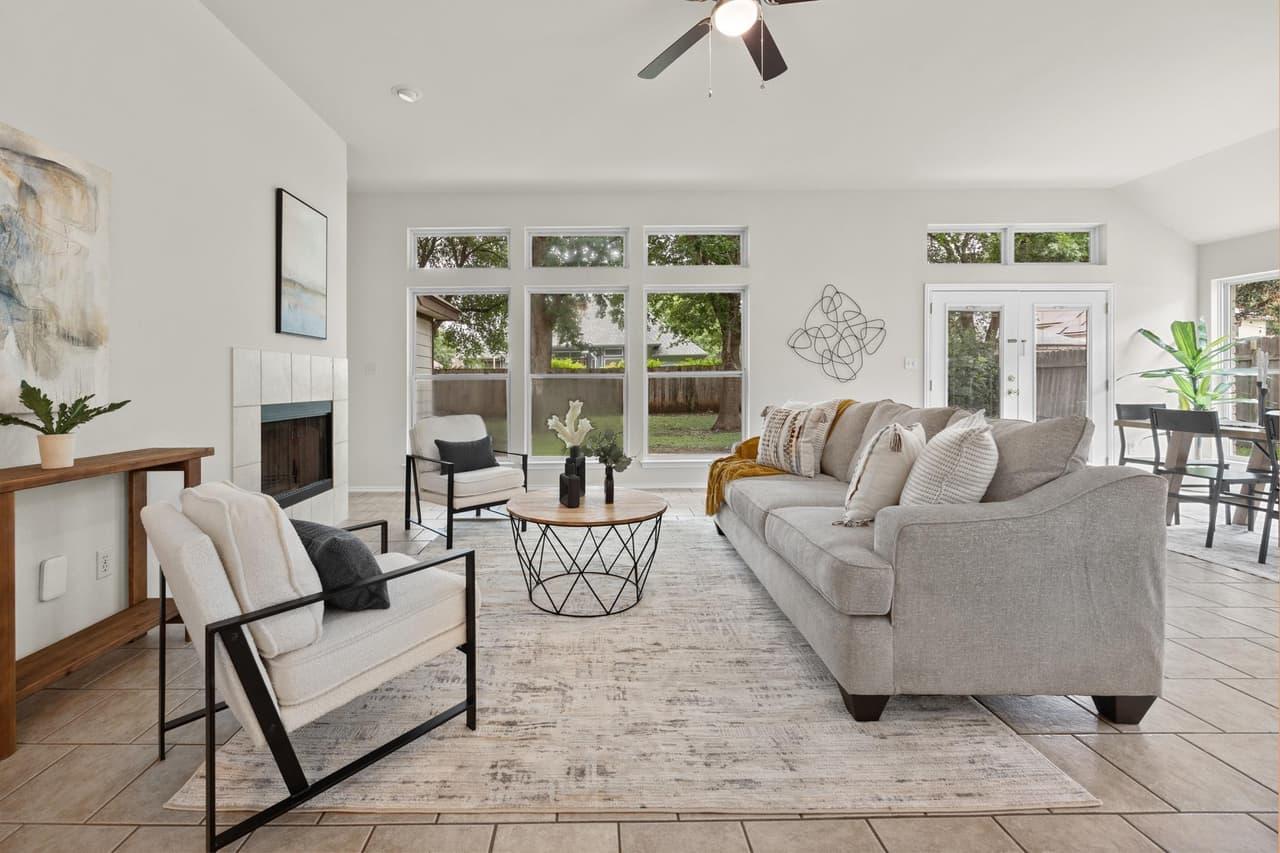 119  Stephen Ln photo 6