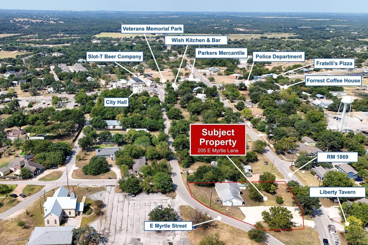 205 E Myrtle Ln photo 2