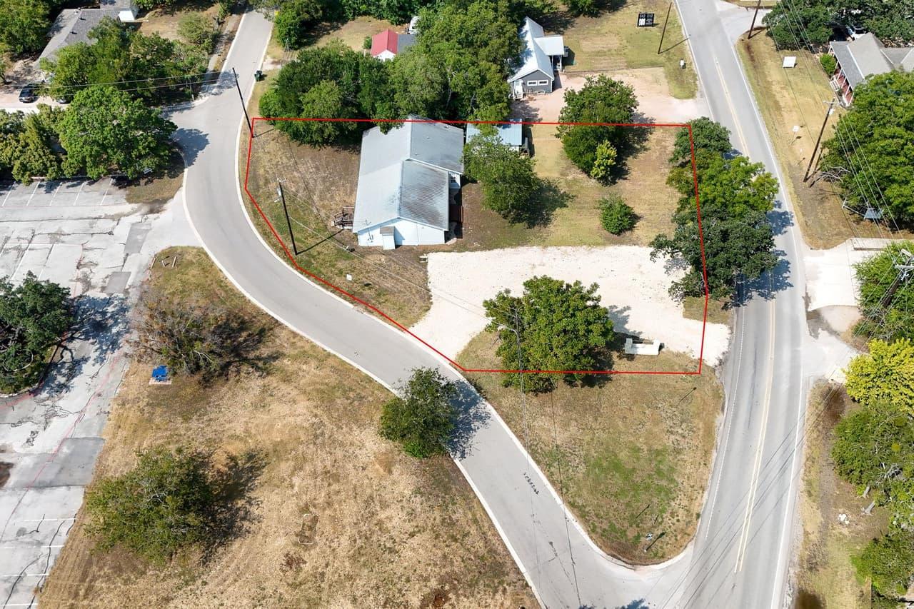 205 E Myrtle Ln photo 4