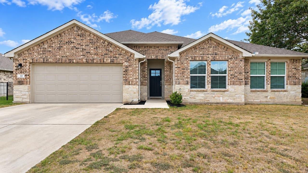 110  Loon Dr