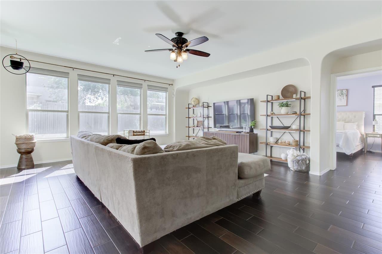 920  Autumn Sage Way photo 5