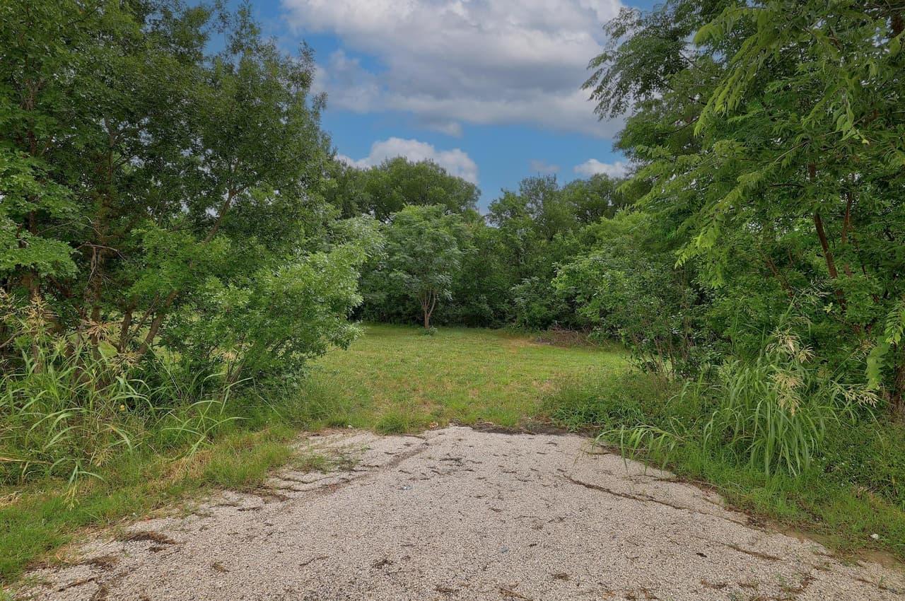 101  River Rd photo 4