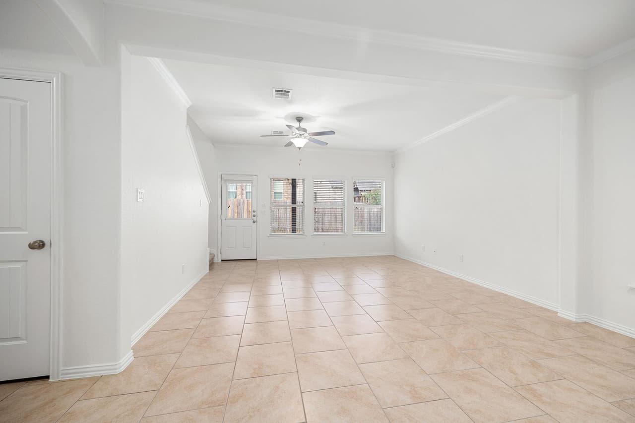 509  Rancho Verde Dr photo 5
