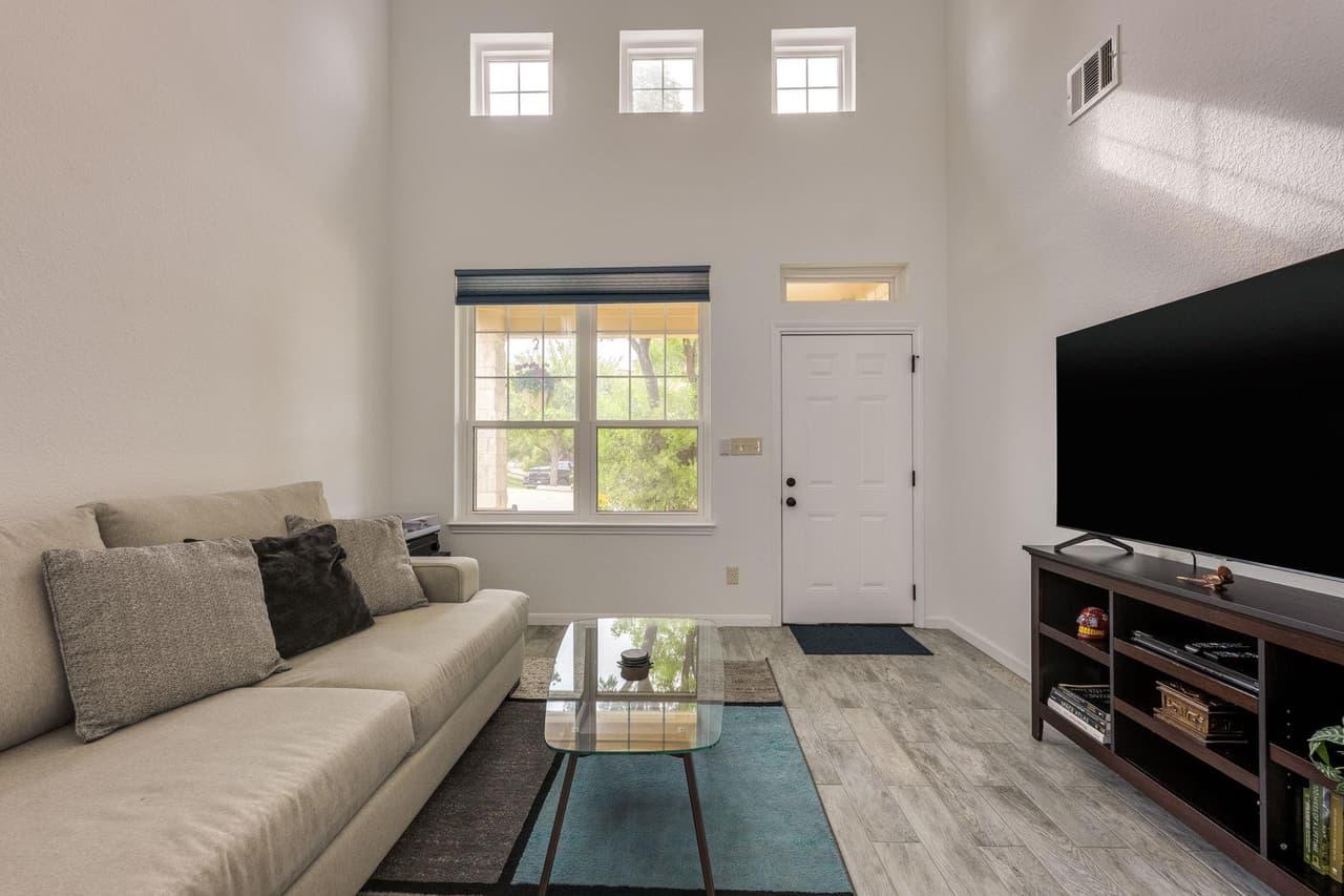 20900  Waterside Dr  #1 photo 4