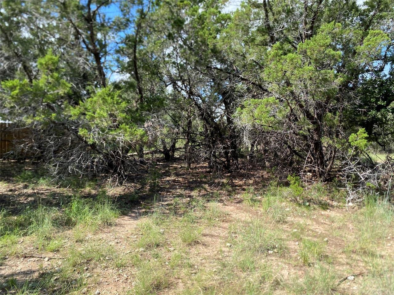 21105  Santa Rosa Ave