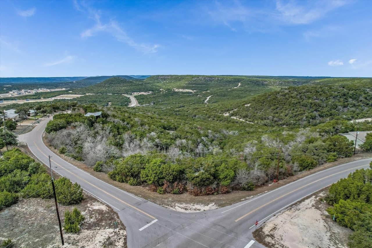 8900  BAR K RANCH Rd photo 4