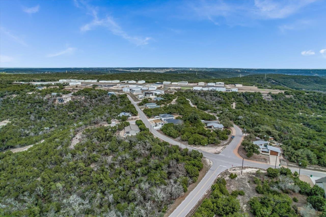 8900  BAR K RANCH Rd photo 6