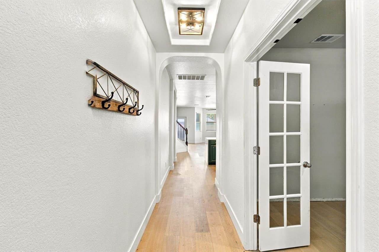 231  Fletcher Bnd photo 3