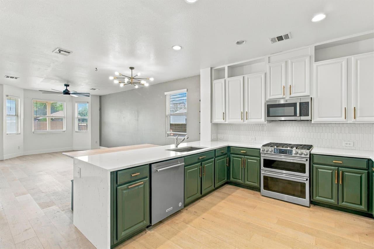231  Fletcher Bnd photo 5