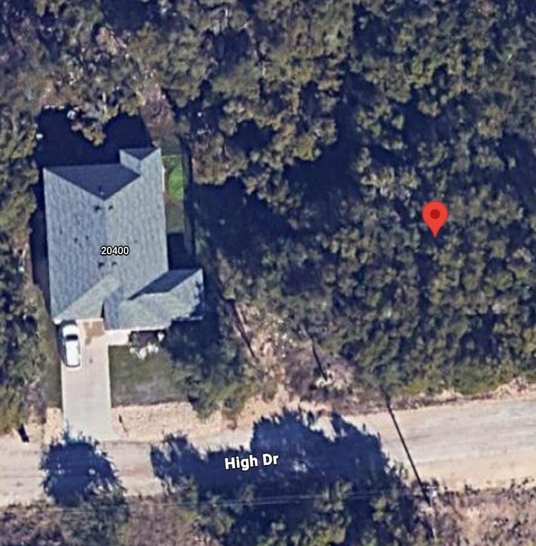 20312  High Dr photo 2